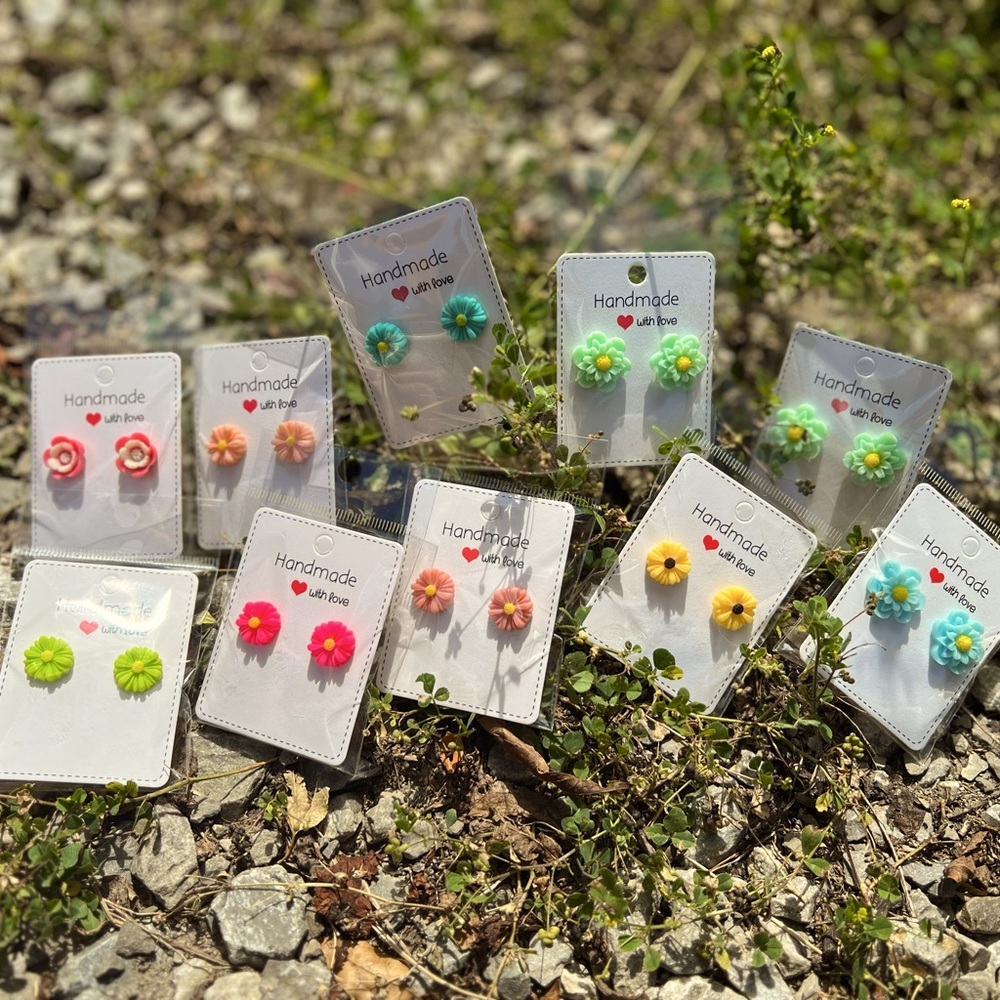 EARRINGS!!